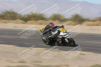 media/Oct-04-2025-CVMA (Sat) [[408bcdd6e4]]/Race 15-Femmewalla-Femmewalla UL/